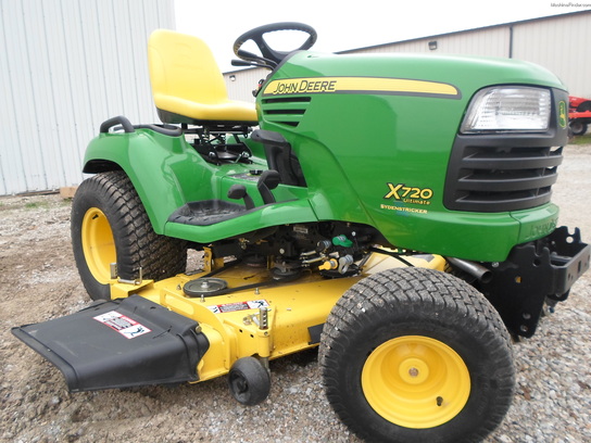 2012 John Deere X720 | 54