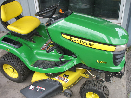 2008 John Deere X304 Lawn & Garden and Commercial Mowing - John Deere ...