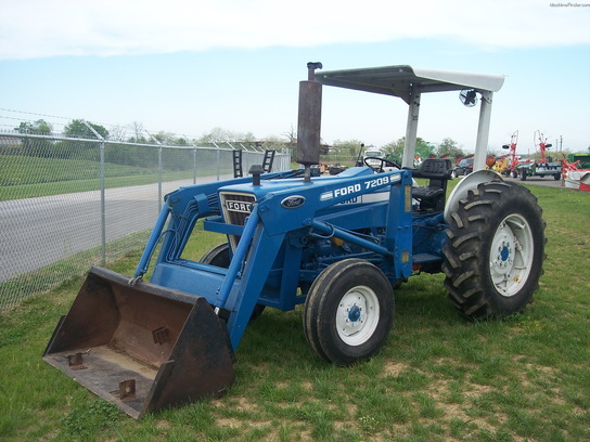 Ford 7209 loader parts #3