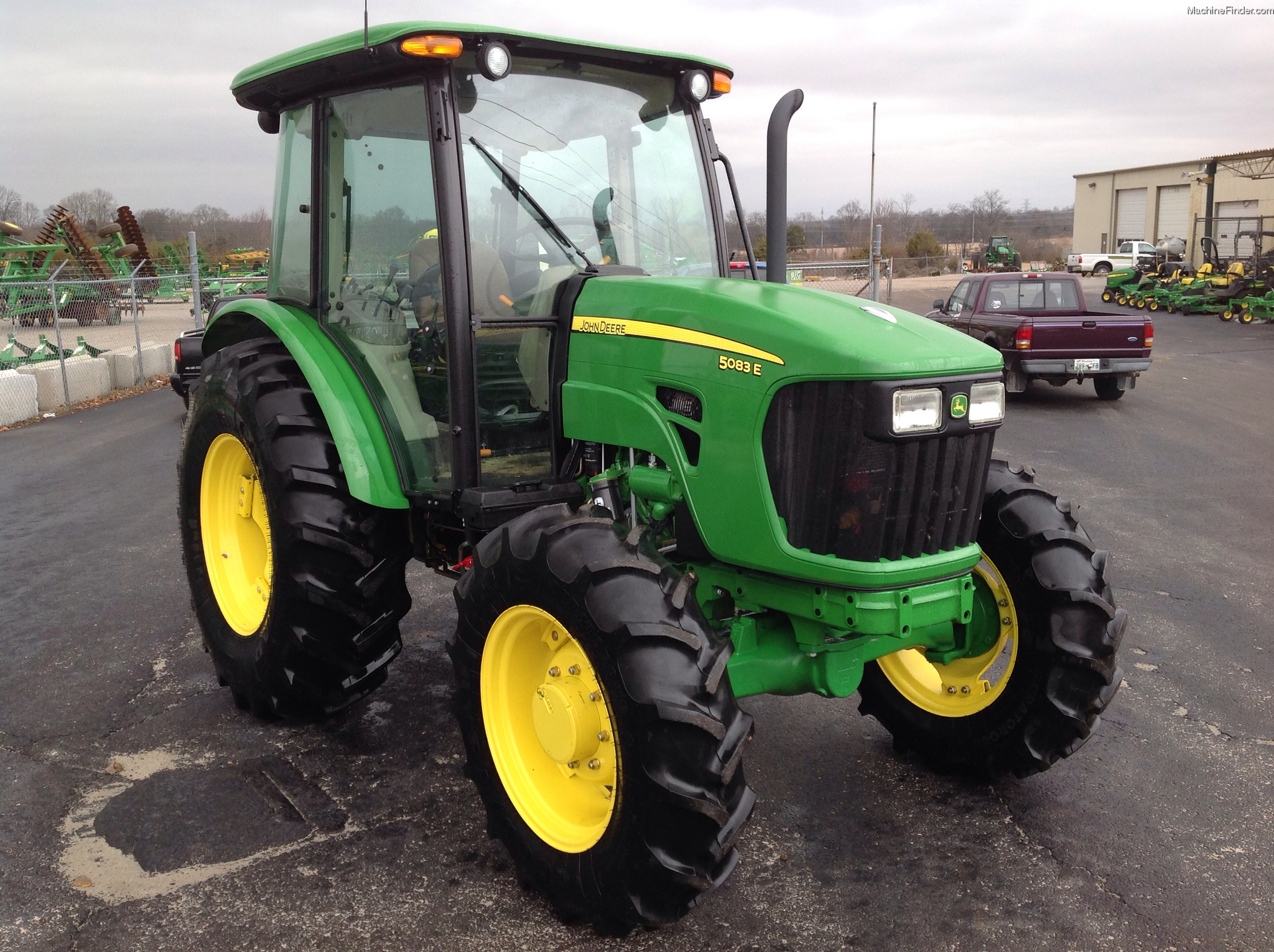 2013 John Deere 5083E Tractors - Utility (40-100hp) - John Deere ...