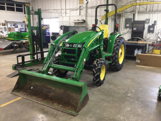 2010 John Deere 4720 Tractors - Compact (1-40hp.) - John Deere ...