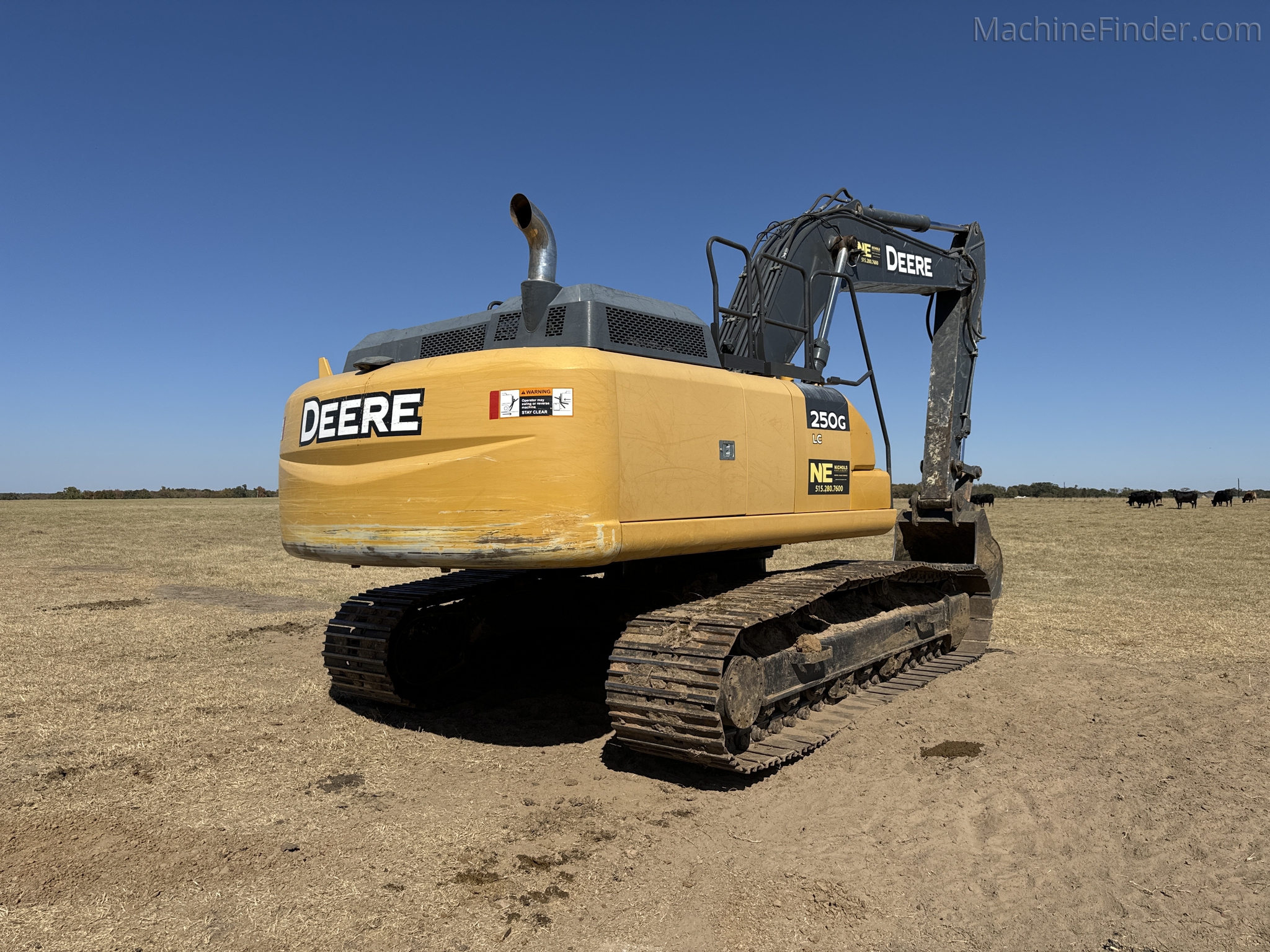 2017 John Deere 250G LC Image 6