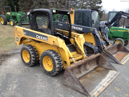 2005 John Deere 317 Skid Steer Loaders - John Deere MachineFinder