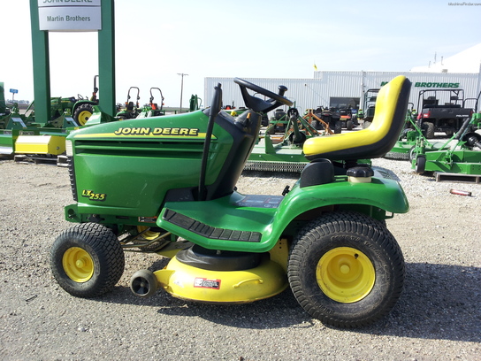 2001 John Deere LX255 Lawn & Garden and Commercial Mowing - John Deere ...