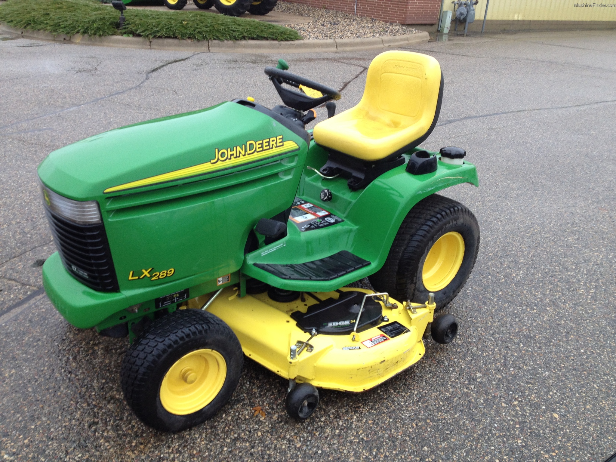 2005 John Deere LX289 Lawn & Garden and Commercial Mowing - John Deere ...