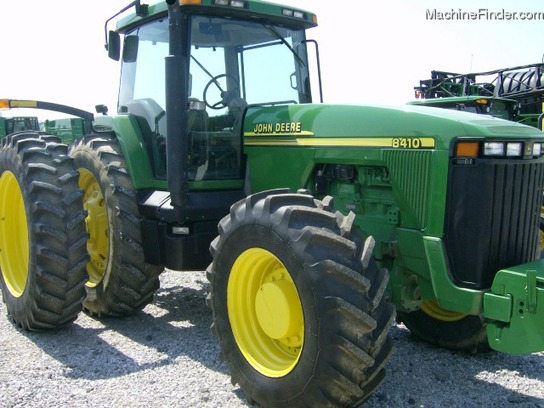 2001 John Deere 8410