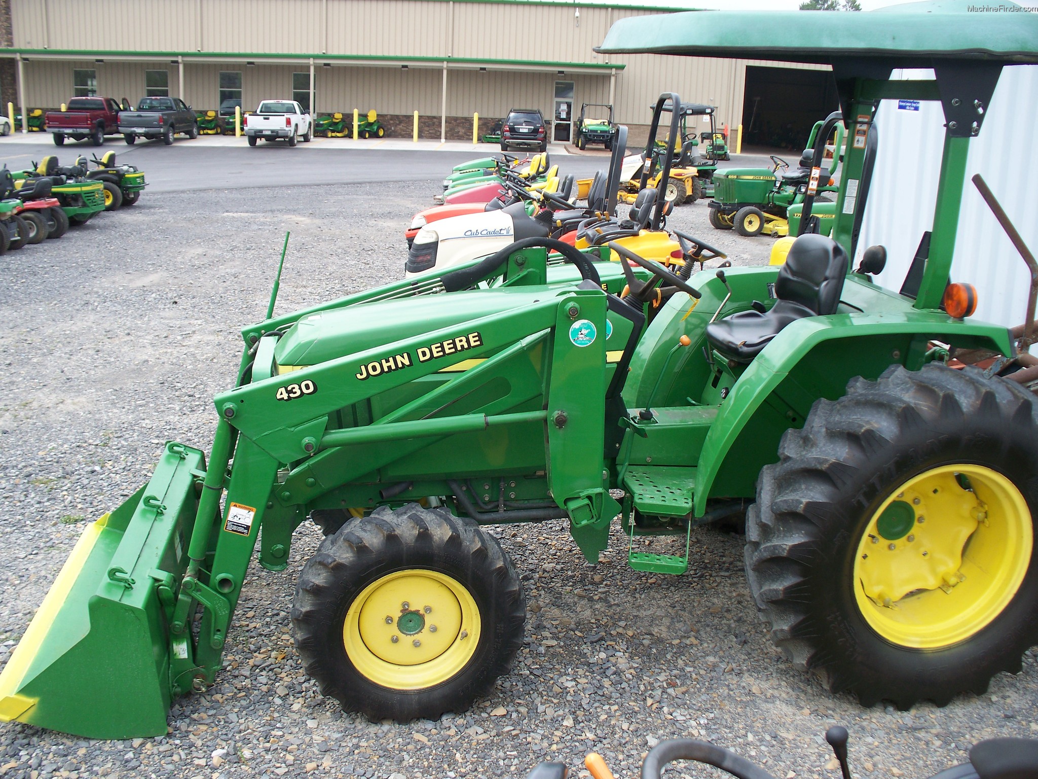 John Deere 990 Tractors Compact (140hp.) John Deere MachineFinder