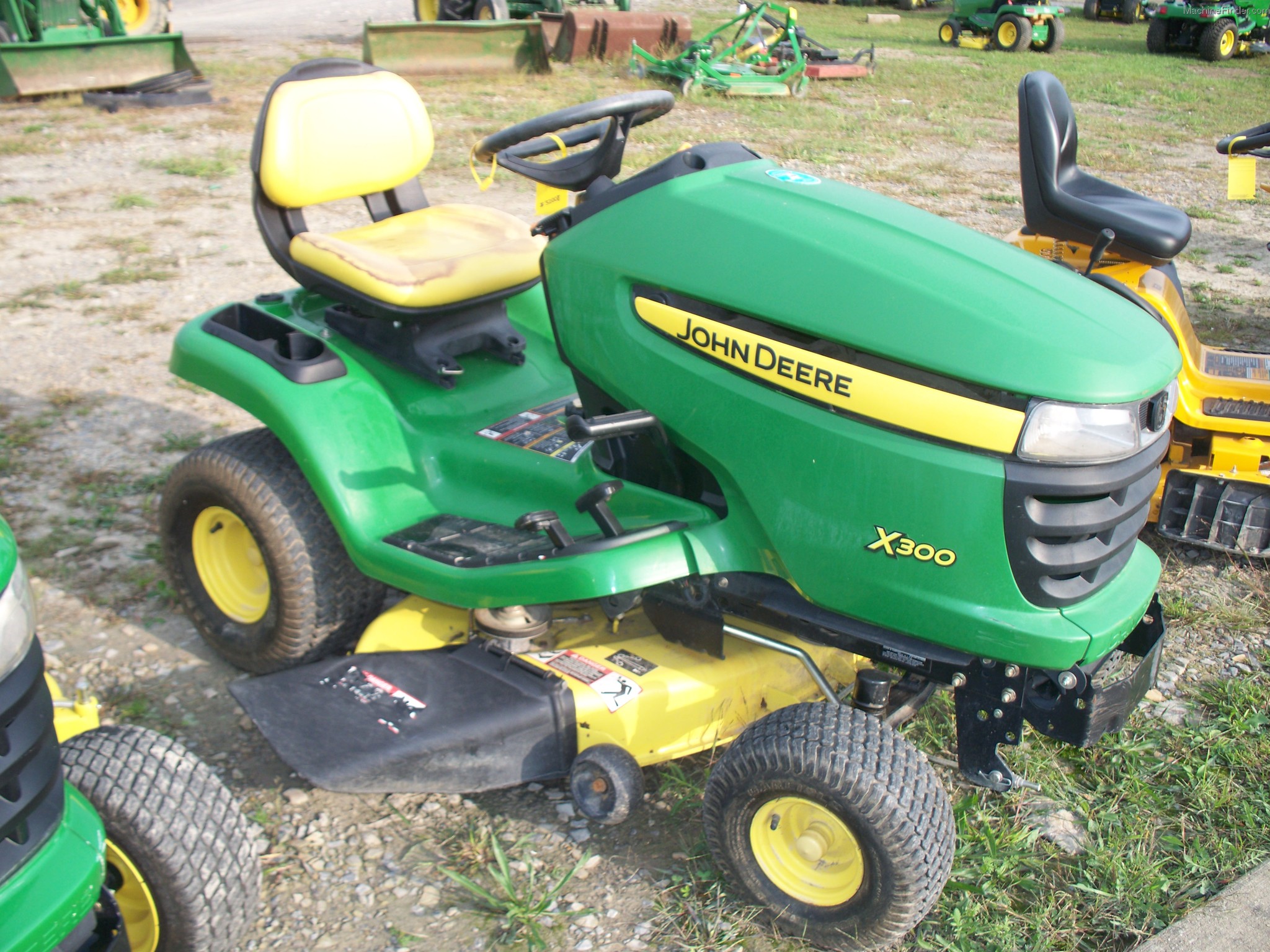 2006 John Deere X300 Lawn & Garden and Commercial Mowing - John Deere ...