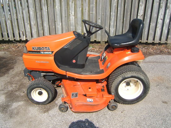 Kubota TG1860G Lawn & Garden and Commercial Mowing - John Deere ...