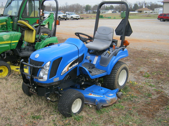 2006 New Holland TZ25DA Tractors - Compact (1-40hp.) - John Deere ...