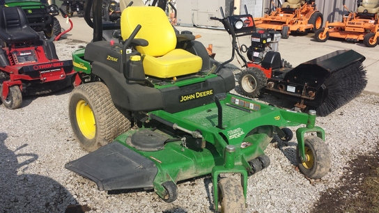 John Deere 737 Lawn & Garden and Commercial Mowing - John Deere ...