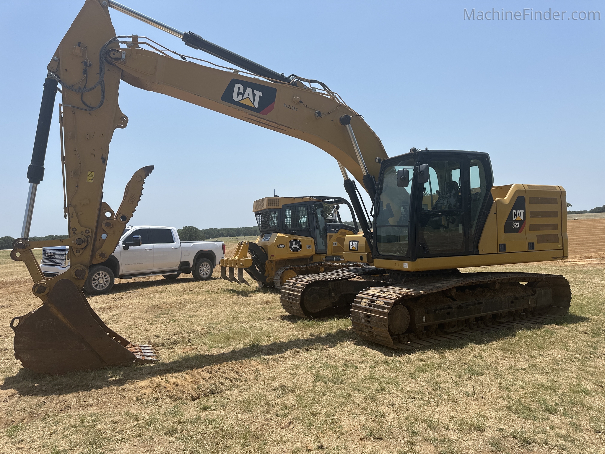 2018 Caterpillar 323 Image 6