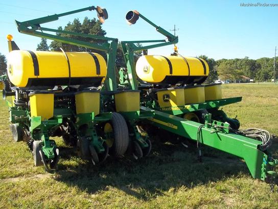 2005 John Deere 1760 Planting & Seeding - Planters - John Deere ...