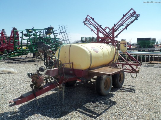 Hardi TR500 Sprayers - John Deere MachineFinder