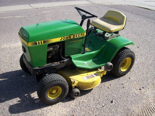 1984 John Deere 111H Lawn & Garden and Commercial Mowing - John Deere ...