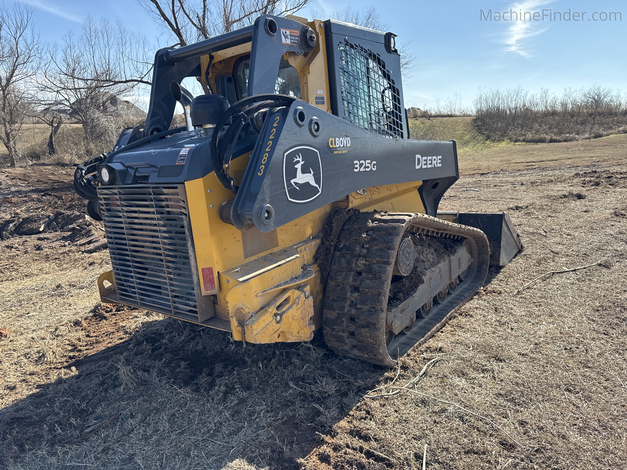 2022 John Deere 325G Image 2