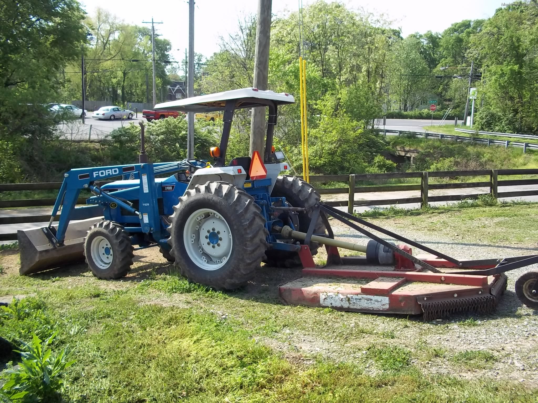 Ford new holland 2120 tractor
