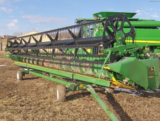 2001 John Deere 930 Combine Cutting Platforms - John Deere MachineFinder