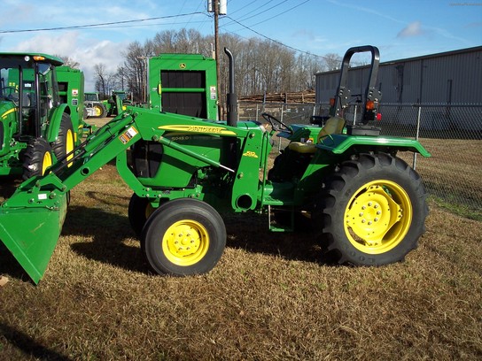 2010 John Deere 5045D Tractors - Utility (40-100hp) - John Deere ...