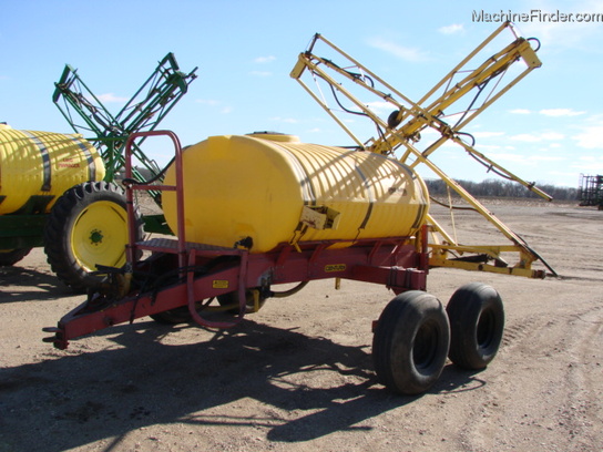 CENTURY 750 Sprayers - John Deere MachineFinder