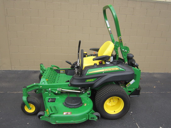 2013 John Deere Z930M