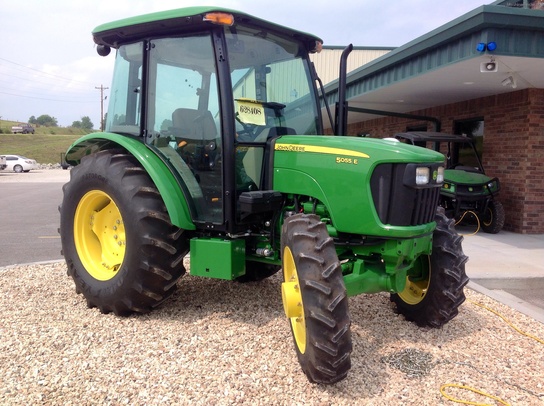 2014 John Deere 5055E Tractors - Utility (40-100hp) - John Deere ...