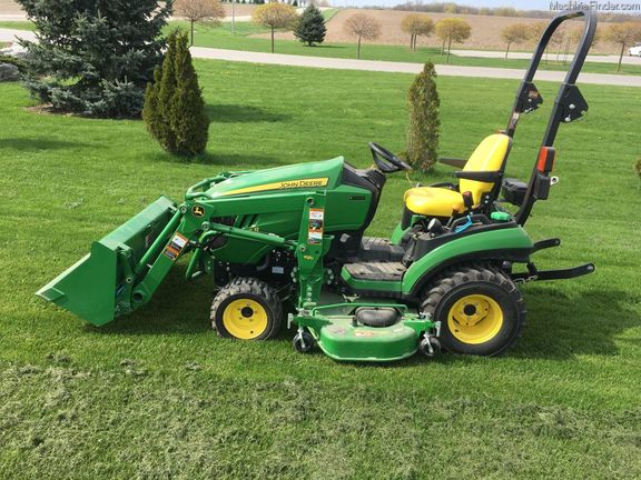 2014 John Deere 1025R - Compact Utility Tractors - Woodstock, ON