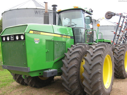 1992 John Deere 8960