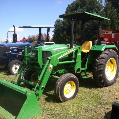 John Deere 5045D Tractors - Utility (40-100hp) - John Deere MachineFinder