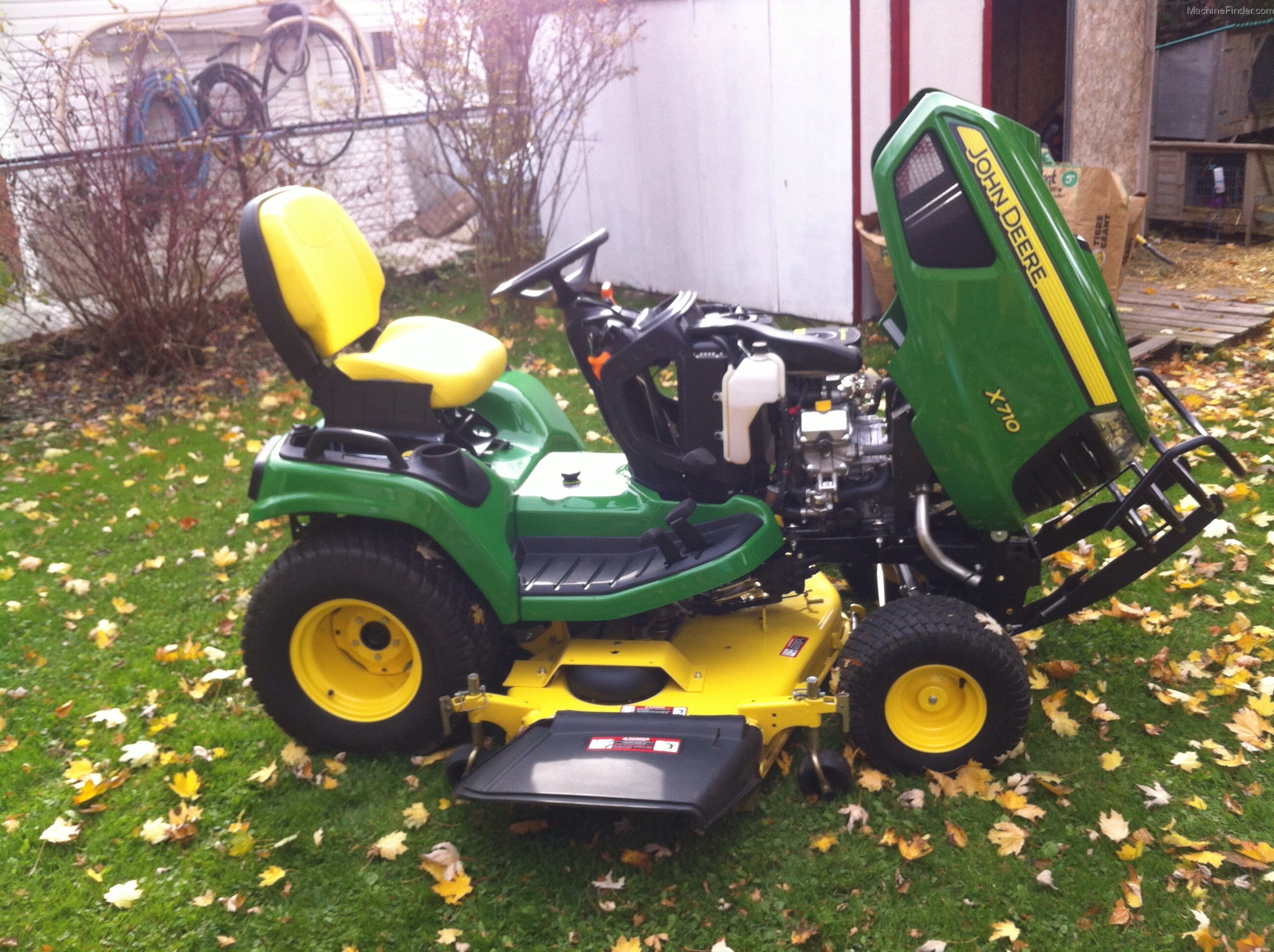 2014 John Deere X710 Lawn & Garden and Commercial Mowing - John Deere ...