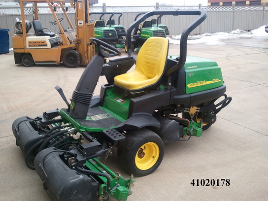 2004 John Deere 2500A - Riding Greens Mowers - John Deere MachineFinder