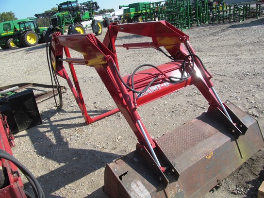 International Harvester 2250 Tractor Loaders - John Deere MachineFinder