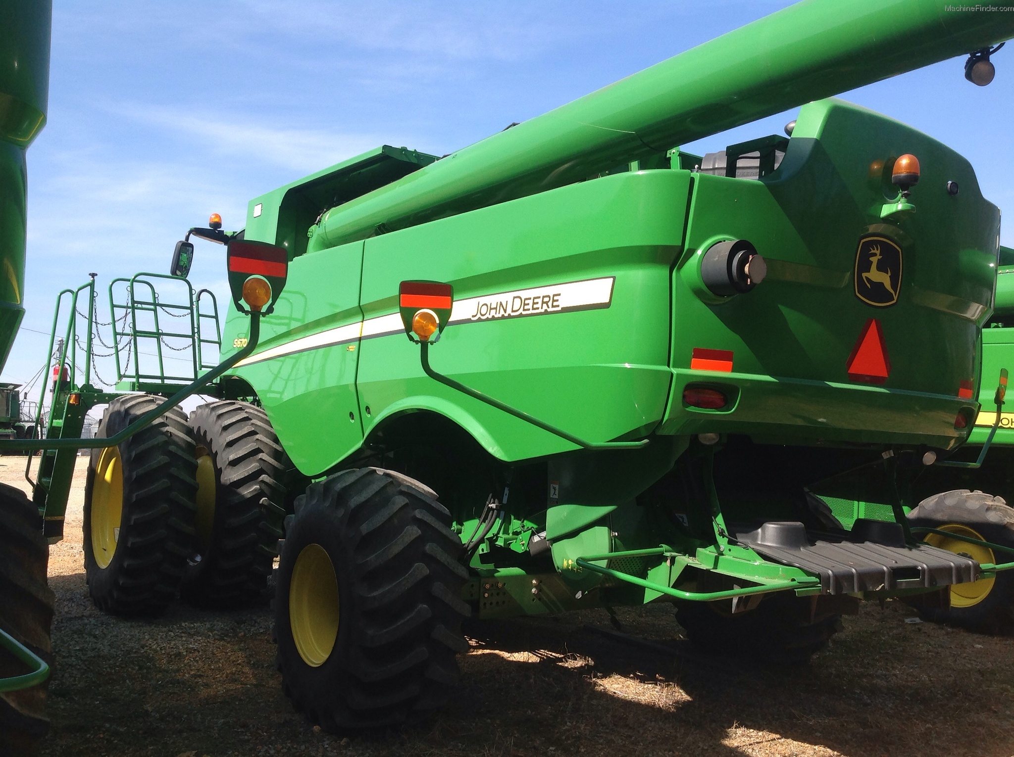 2012 John Deere S670 Combines - John Deere MachineFinder