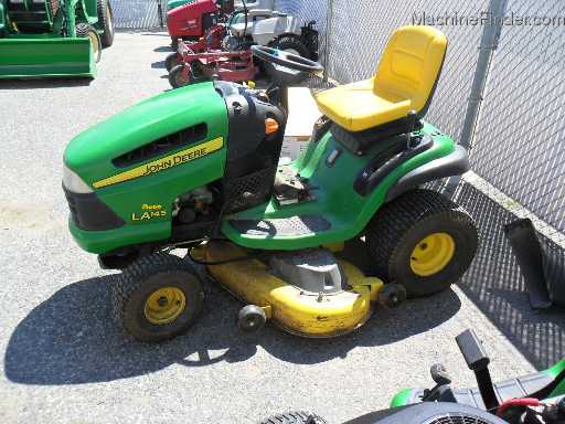 2008 John Deere LA145 Lawn & Garden and Commercial Mowing - John Deere ...