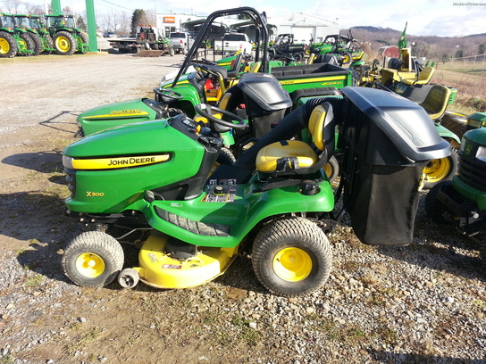 2006 John Deere X300 Lawn & Garden and Commercial Mowing - John Deere ...