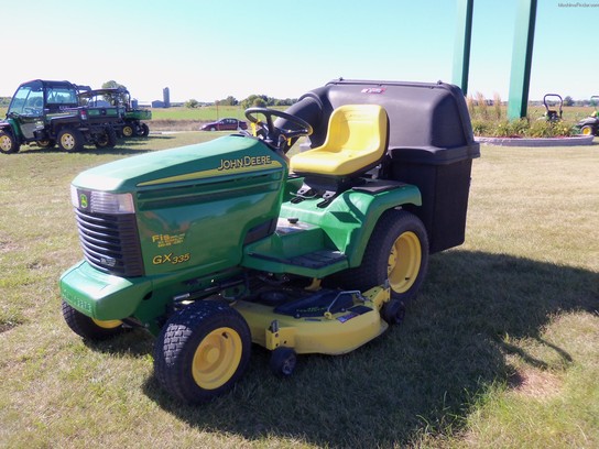 John Deere GX335 Lawn & Garden and Commercial Mowing - John Deere ...