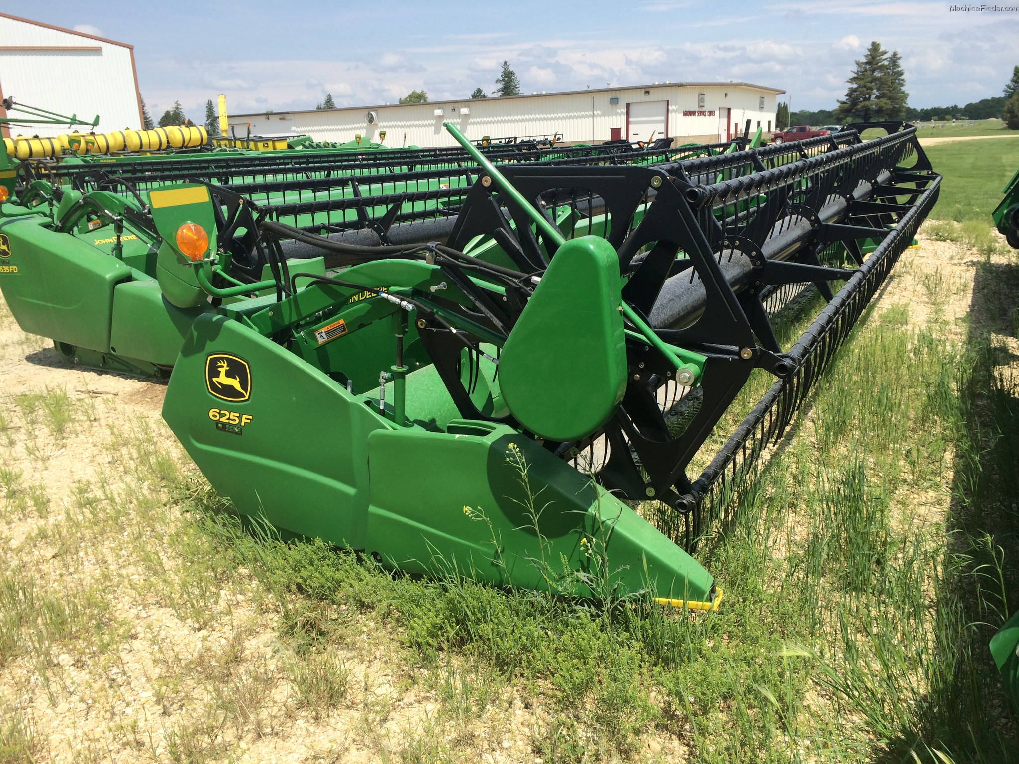 1995 John Deere 930 Combine Cutting Platforms - John Deere MachineFinder