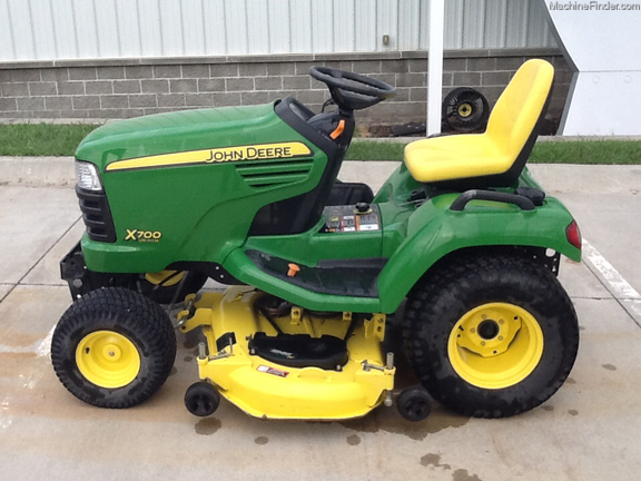 2009 John Deere X700 - Lawn & Garden Tractors - John Deere MachineFinder