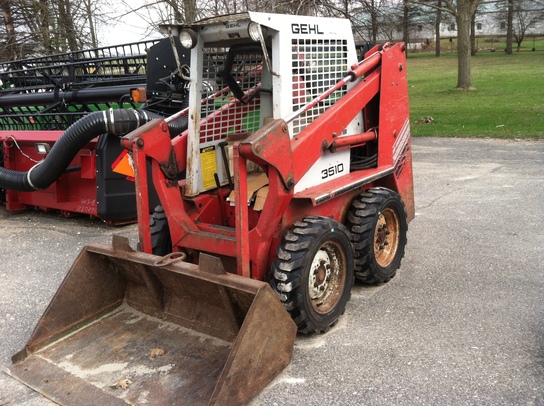 1990 Gehl SL3510 Skid Steer Loaders - John Deere MachineFinder