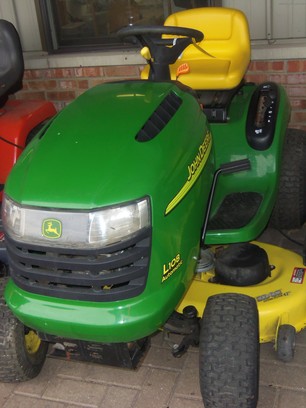 2005 John Deere L108 Lawn & Garden and Commercial Mowing - John Deere ...