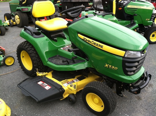 John Deere X530 Lawn & Garden and Commercial Mowing - John Deere ...