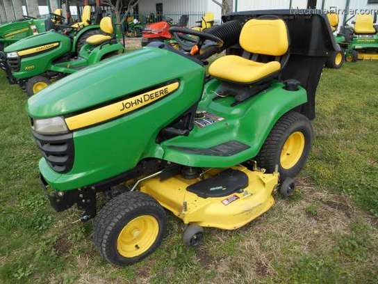 John Deere X320 Lawn & Garden and Commercial Mowing - John Deere ...