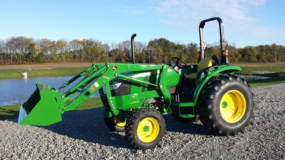 2016 John Deere 4052M - Compact Utility Tractors - Atlanta, IN