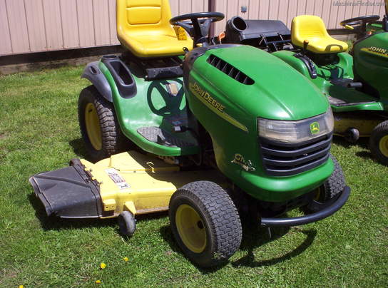 2004 John Deere G110 - Lawn & Garden Tractors - John Deere MachineFinder