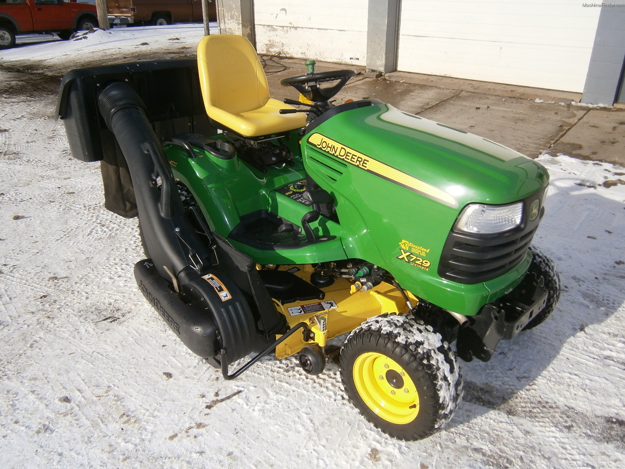 2009 John Deere X729 Lawn & Garden and Commercial Mowing - John Deere ...