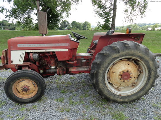 1975 International 464 Tractors - Utility (40-100hp) - John Deere ...